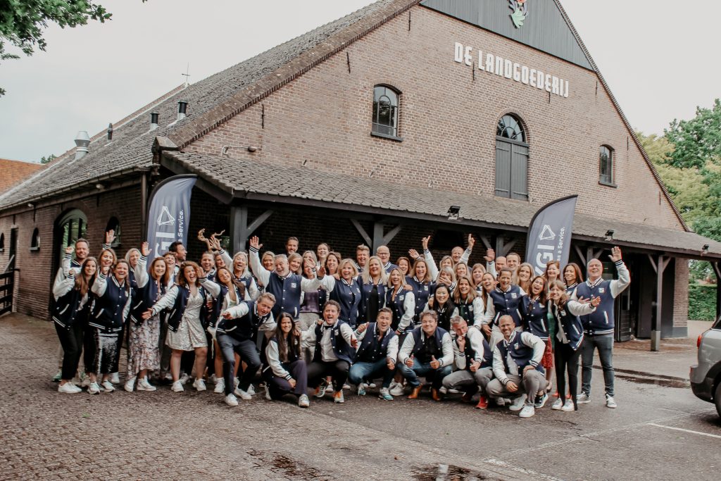 Op de foto:  zzp'ers die aangesloten zijn bij Fygi, tijdens een teamuitje. “Bij Fygi heb je vrijheid, maar ben je nooit alleen. Je bent onderdeel van een netwerk.’’ - Benno Verlaan.